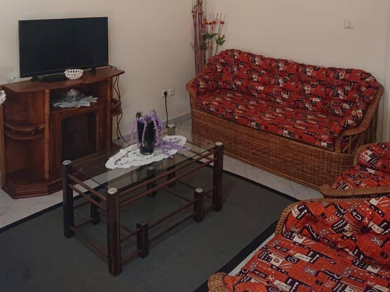 Residence Sh Yaounde Bagian luar foto